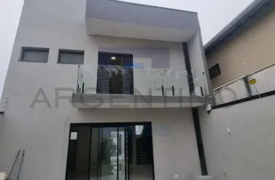 Magnifico sobrado á venda no jardim nathalie mogi das cruzes.