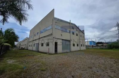 Galpão industrial com 1000 m² de área construída em núcleo industrial!