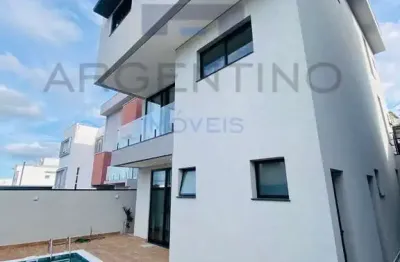 Casa em condomínio 3 dormitório(s) bairro fazenda rodeio