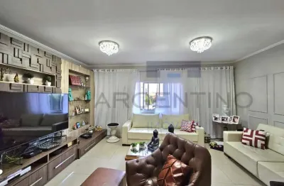 Casa sobrabradada com área gourmet no bella citta fazenda rodeio!
