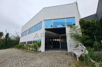 Barracão / Galpão / Depósito com 5 salas para alugar na Rua Professor Dalmo Faria de Almeida, Cézar de Souza, Mogi das Cruzes