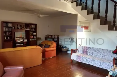 Casa com 4 quartos à venda na Rua Gentil Teixeira dos Santos, Jardim  Caiçara, Bertioga