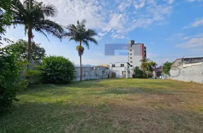 Casa comercial para alugar na Avenida São Paulo, Jardim Armênia, Mogi das Cruzes