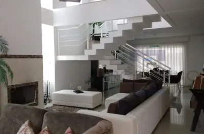 Lindo sobrado contemporâneo em terreno de esquina com 600 m²