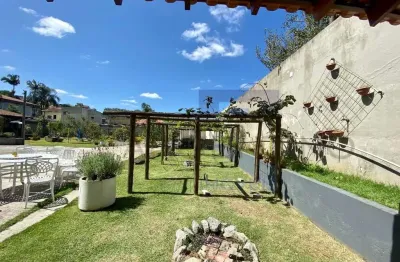 Casa com 5 quartos à venda na Rua Antônio Máximo, Vila Suissa, Mogi das Cruzes