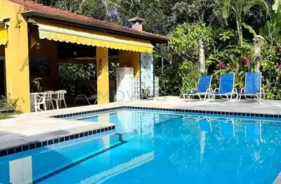 Linda casa para locação em riviera de são lourenço!