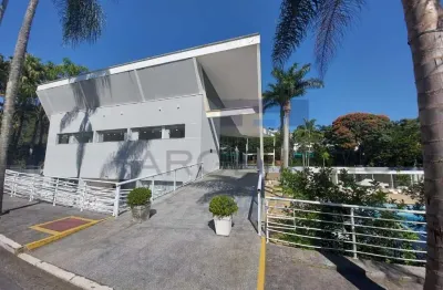 Prédio à venda no Caputera, Arujá 
