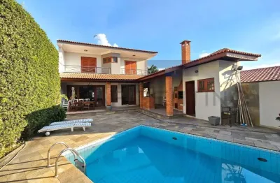 Casa com 3 quartos à venda na Avenida Salim Elias Bacach, Vila Oliveira, Mogi das Cruzes