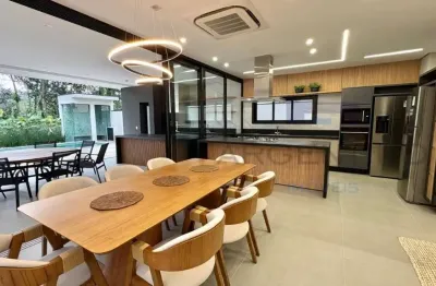 Casa em condomínio fechado com 5 quartos à venda na Rua Aprovada, Riviera, Bertioga