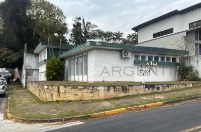 Casa comercial de esquina | vila oliveira - mogi das cruzes