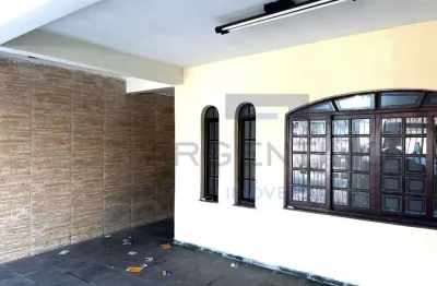 Casa com 3 quartos para alugar na Rua Borges Vieira, Vila Industrial, Mogi das Cruzes
