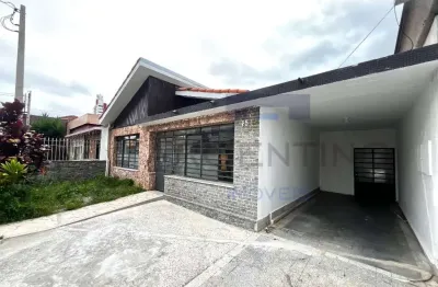 Casa comercial com 4 salas para alugar na Rua Alberto Garcia, Centro, Mogi das Cruzes