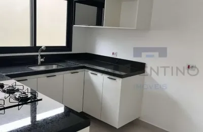 Casa com 2 quartos para alugar na Rua Takashi Watanabe, Vila Mogilar, Mogi das Cruzes