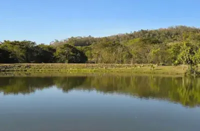 Lote á venda com 303m2 no jardins porto, senador canedo - go