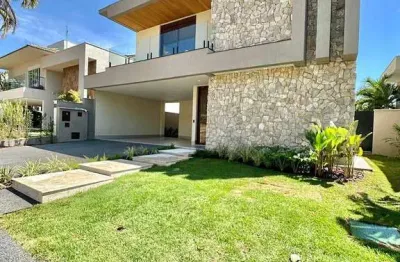 Sobrado à venda com 392m² de construção, 4 suítes no jardins verona goiânia go