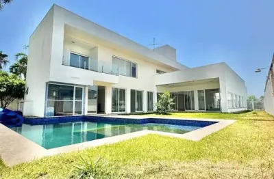 Casa à venda com 569m² de construção no alphaville cruzeiro do sul, goiânia, go