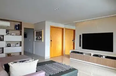 Apartamento mobiliado à venda com 128m2, 3 quartos, 2 suítes, 3 vagas, escaninho, no jardim goiás,