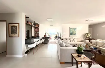 Apartamento 4 dormitórios (3 suítes) e 2 vagas - centro