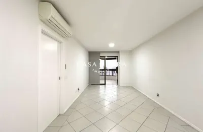 Apartamento com 3 quartos à venda na Rua Frei Evaristo, 64, Centro, Florianópolis