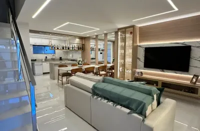 Casa duplex de 03 quartos com 01 suíte e 02 vagas em colina de laranjeiras