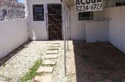 Casa com 2 quartos para alugar na Rua Henrique Coelho Neto, Vargem Grande, Pinhais