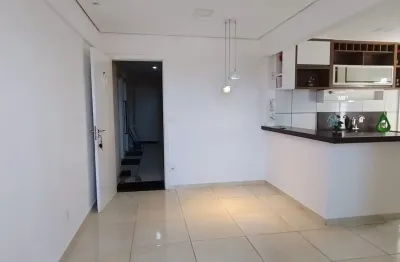 Apartamento com 2 quartos para alugar na Rua Rio Paranapanema, 7930, Pitimbu, Natal