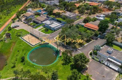 Terreno plano com 600 m² à venda no condomínio parque do mirante