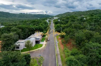 Excelente lote à venda: com uma vista livre perfeita para a reserva.