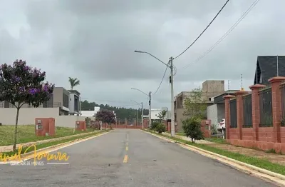 Lote com 400 m² totalmente regularizado e aceitando financiamento bancário.