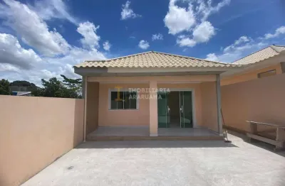 Casa com 3 quartos (1 suíte) na praça da bandeira – localização privilegiada!