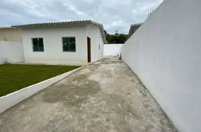 Casa com 2 quartos à venda no Viaduto, Araruama 
