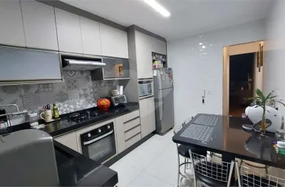 Casa  à venda com 2 quartos, sendo 2 suítes,  no condomínio alva, são paulo - sp