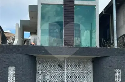 Sobrado à venda com 6 quartos, sendo 2 suítes,  em são miguel paulista, são paulo - sp