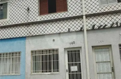 Sobrado à venda com 2 quartos em mooca, são paulo - sp