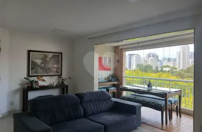 Apartamento com 3 quartos à venda na Rua Tuiuti, 589, Tatuapé, São Paulo