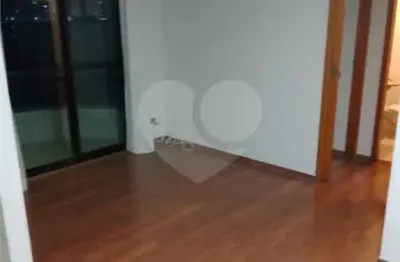 Apartamento com 2 quartos à venda na Rua Vilela, 1045, Tatuapé, São Paulo