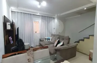 Casa em condomínio fechado com 3 quartos à venda na Rua Baltazar Brum, 119, Penha, São Paulo