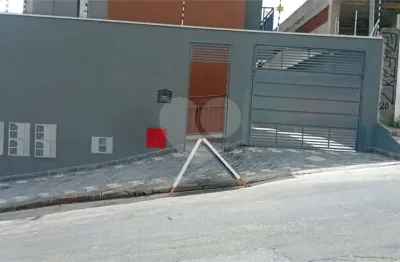 Casa em condomínio fechado com 2 quartos à venda em Itaquera, São Paulo 