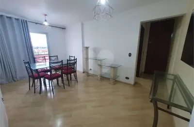 Apartamento com 3 quartos para alugar na Penha, São Paulo 