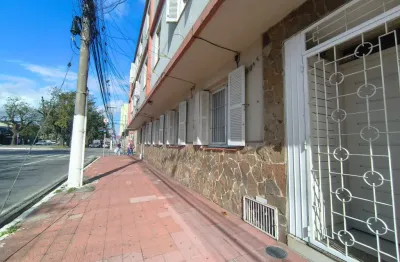 Apartamento térreo na av bento gonçalves esquina santa tecla