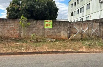 Terreno à venda na Vila Rosa, Goiânia 