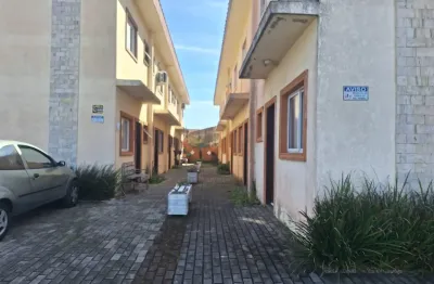 Alugo sobrado em condomínio frente ao mar em itanhaém litoral de sp