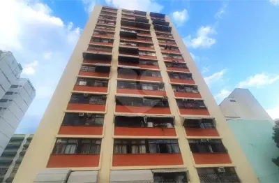 Excelente apartamento 3 quartos sendo 1 suite  em áerea nobre de icarai