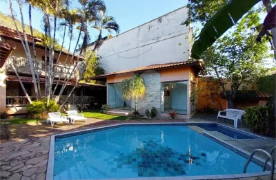 Casa em condomínio fechado com 4 quartos à venda na Estrada Francisco da Cruz Nunes, 6661, Itaipu, Niterói