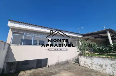 Casa à venda – conforto, espaço e documentação regularizada!