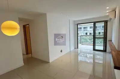 Lindo apartamento com 3 quartos sendo 1 suíte, 1 vaga, 84m², infraestrutura completa de lazer e ônibus do condomínio