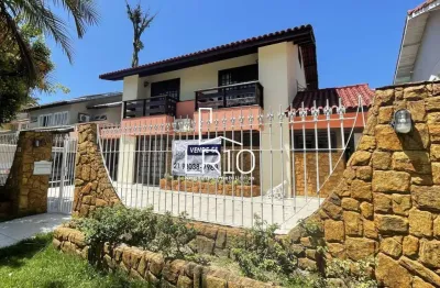 Casa em condomínio fechado com 6 quartos à venda na Rua Macedo Ludolf, 50, Barra da Tijuca, Rio de Janeiro