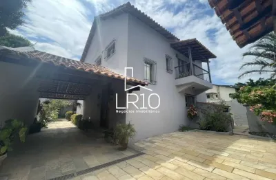 Casa em condomínio na barra da tijuca – localização privilegiada!
