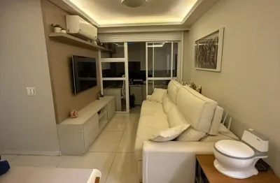 Lindo apartamento de 2 quartos sendo uma suíte no condomínio jardim europa em campo grande/rj