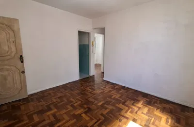 Apartamento 3quartos com ótima localização em todos os santos